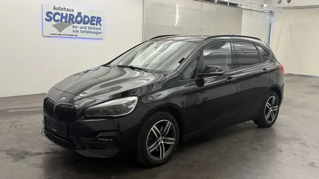 BMW 218 218d Active Tourer Advantage Aut. *LED*Kamera*
