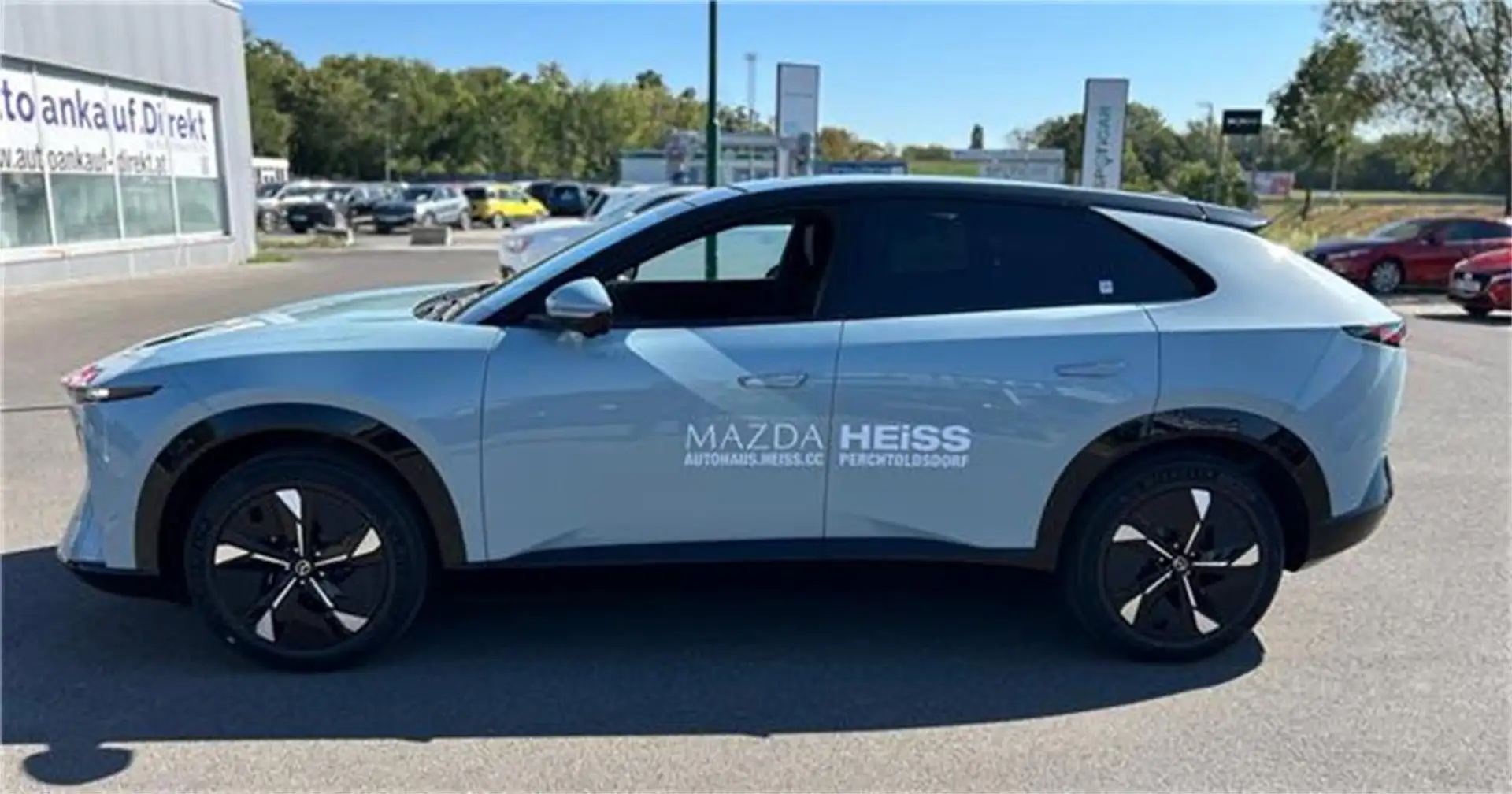 Mazda CX-6e 78kWh Takumi mit Innenraum schwarz Blau - 2