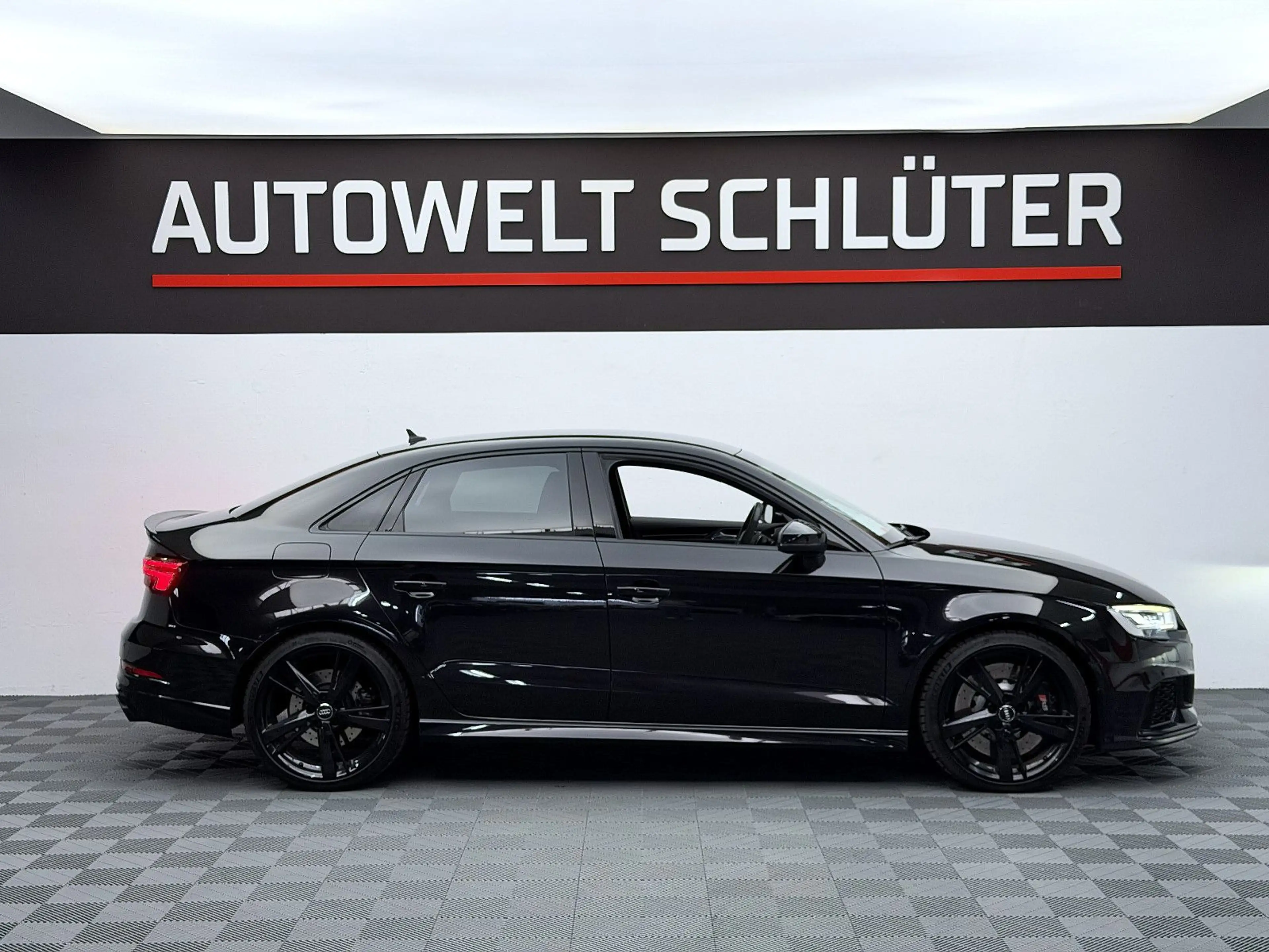 Audi RS3 Lim. 2.5 TFSI quattro *STAGE2*HURRICANE-AGA* — photo 6