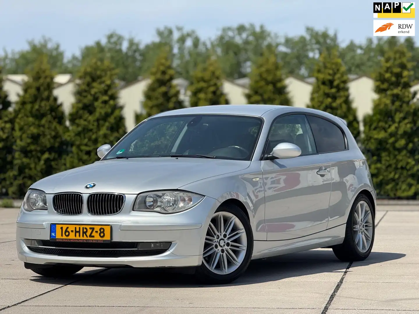 BMW 120 1-serie 120i High Executive | Automaat | Android C Gris - 1