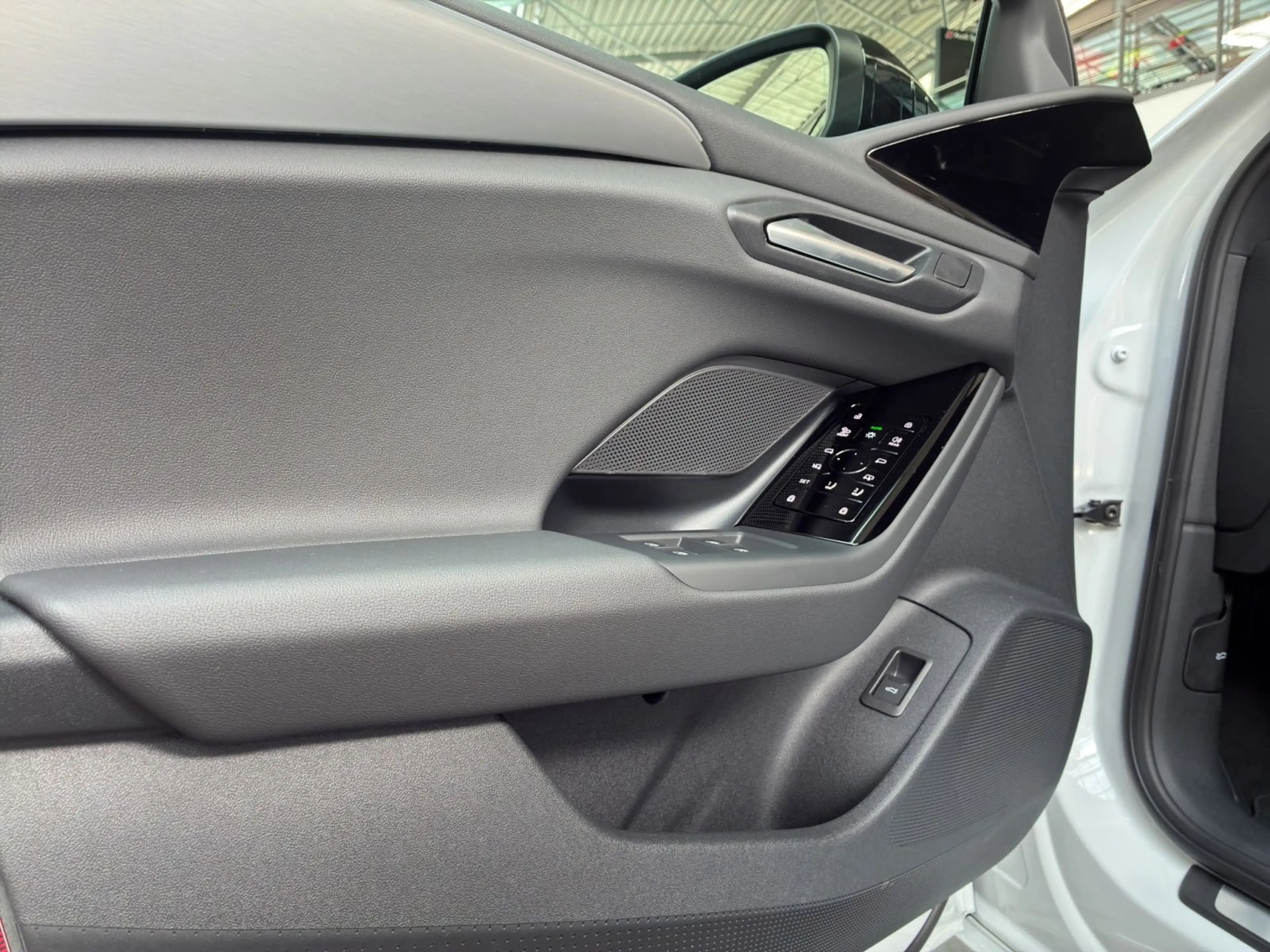 Audi A6 e-tron S-line Exterieur — photo 14