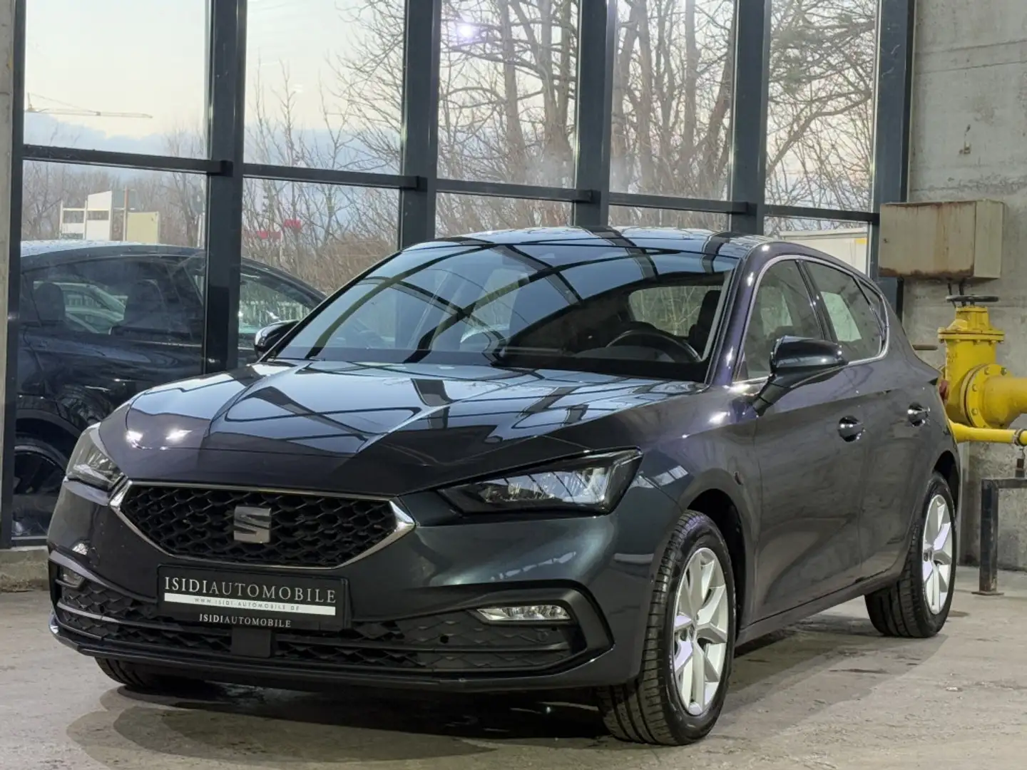 SEAT Leon Style LED Navi Pano VirtualCockpit RüKamera Gris - 1