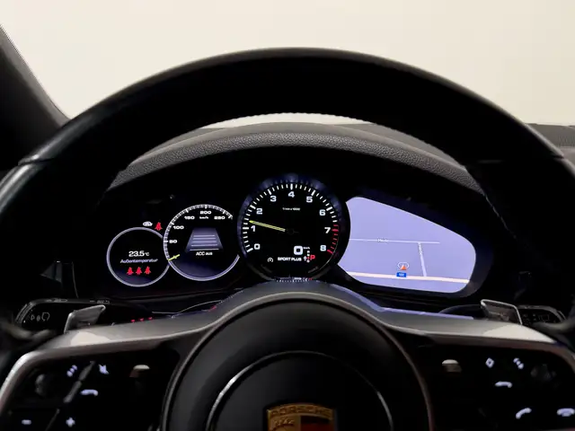 Porsche Cayenne III E-Hybrid Aut/Panorama/Sport-Chrono/AHK/PASM Ansicht 15