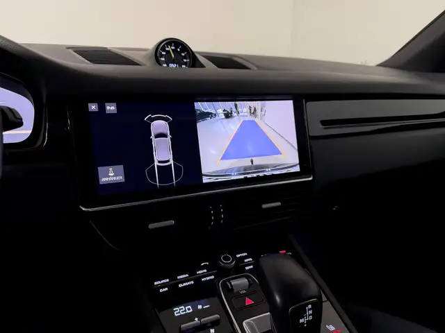 Porsche Cayenne III E-Hybrid Aut/Panorama/Sport-Chrono/AHK/PASM Ansicht 14