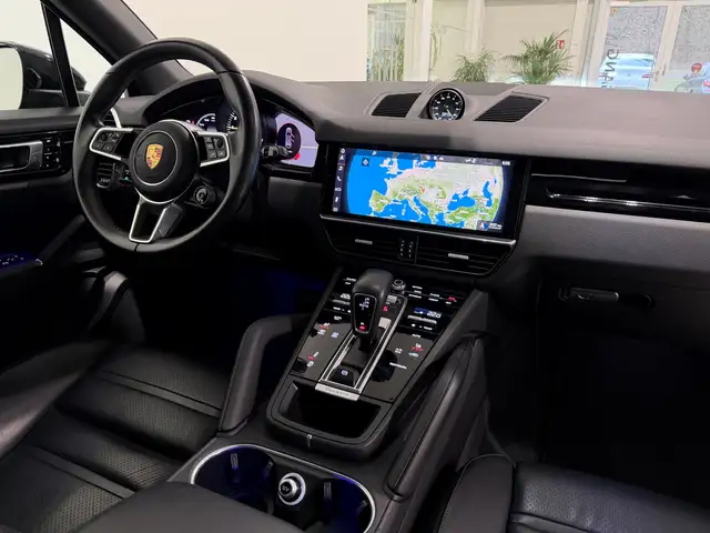 Porsche Cayenne III E-Hybrid Aut/Panorama/Sport-Chrono/AHK/PASM Ansicht 20