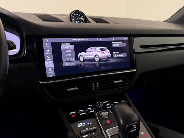 Porsche Cayenne III E-Hybrid Aut/Panorama/Sport-Chrono/AHK/PASM Ansicht 18