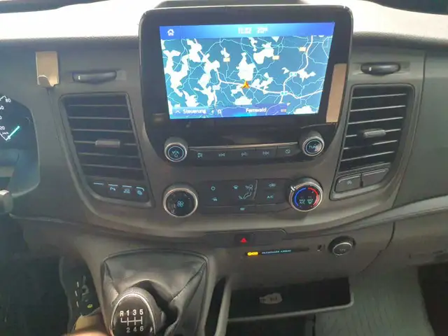 Ford Transit view 14