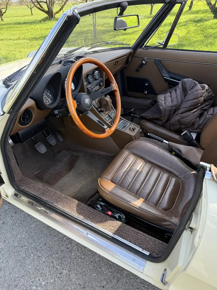 Alfa Romeo Spider 2.0, 1a, foto 11