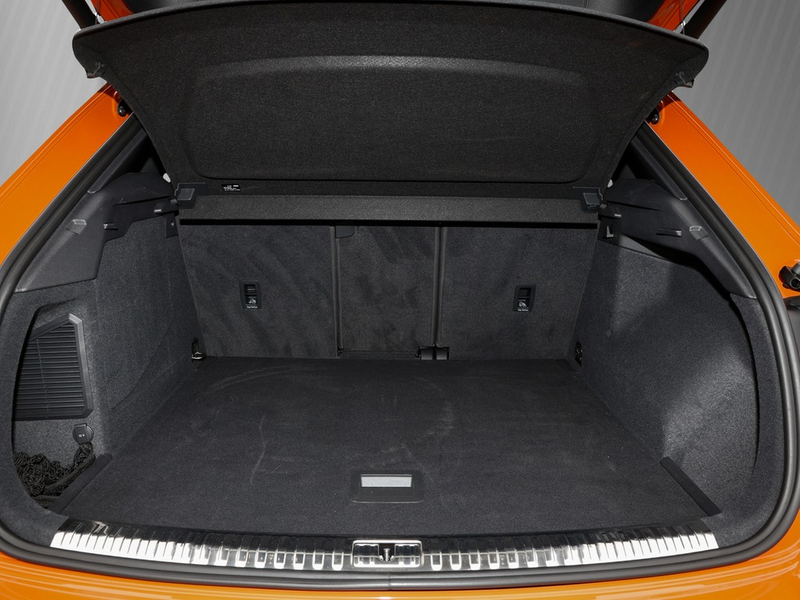 Audi Q3 45 TFSIe S tronic S Line /Navi/LED/RFK/ACC — photo 7