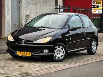 1.4i Generation | Airco | Cruise Control | Trekhaa