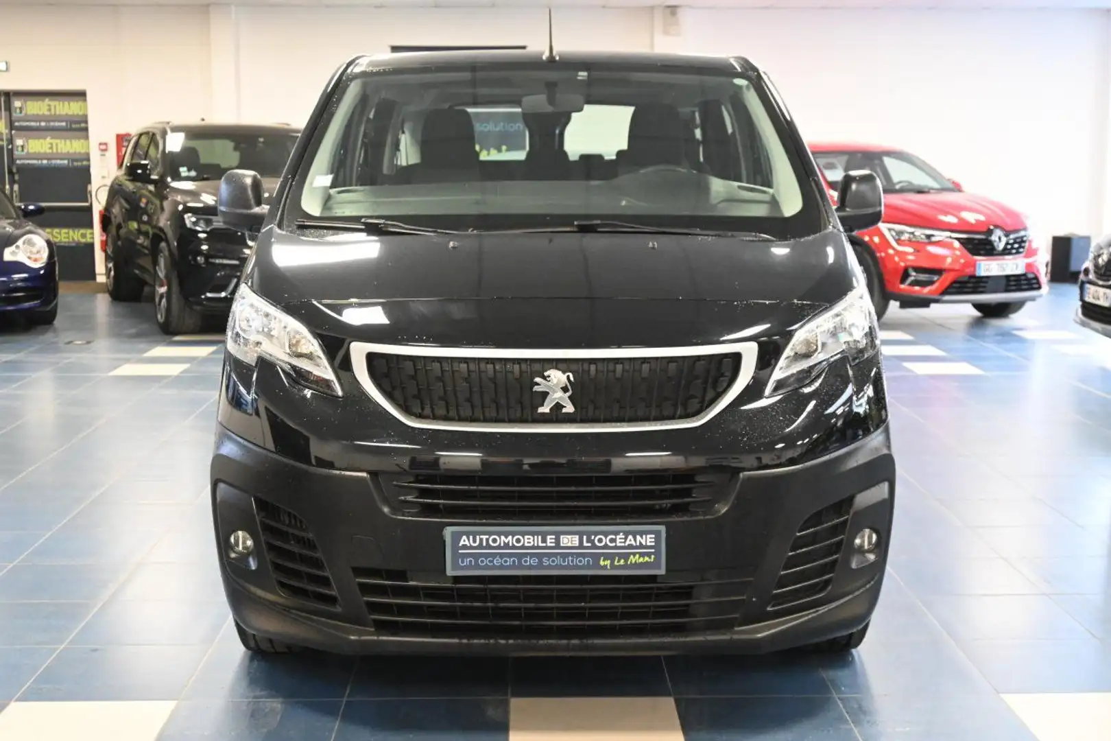 Peugeot Expert COMBI Long BlueHDi 150ch S&S BVM6 Zwart - 2