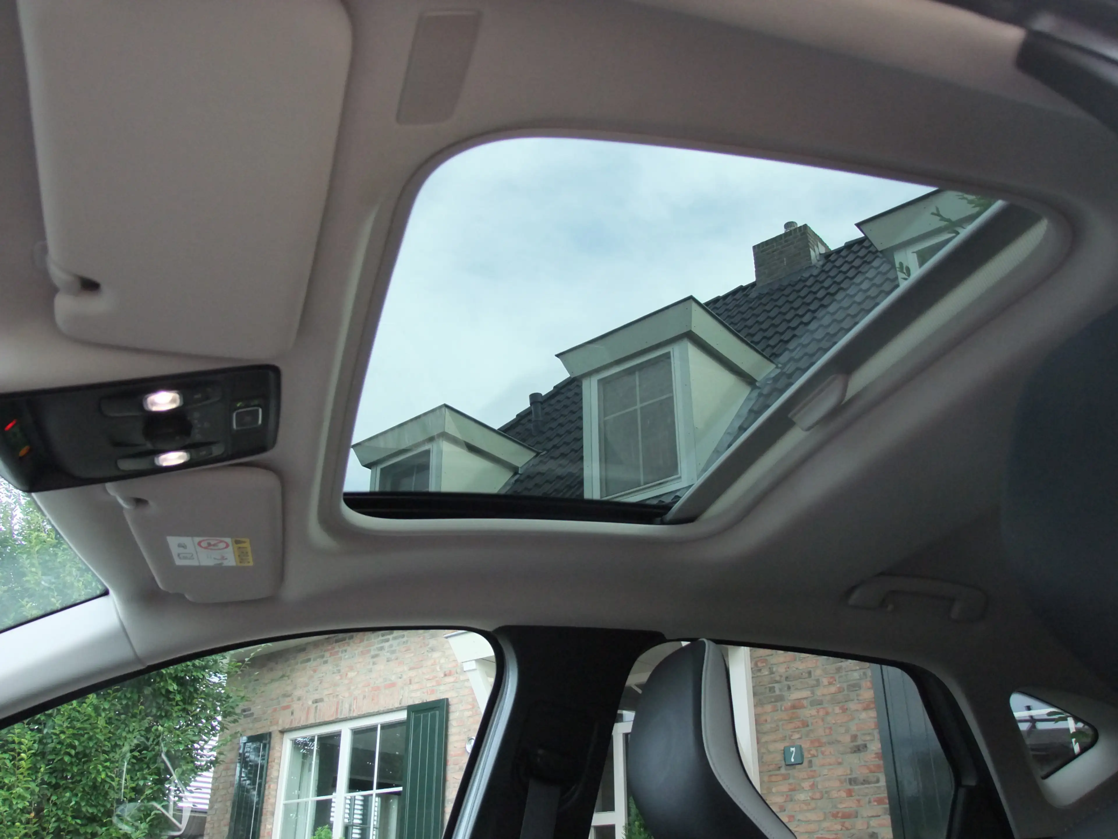 Renault Captur 1.6 E-Tech Plug-in Hybrid 160 Intens , 360 Camera, — photo 18