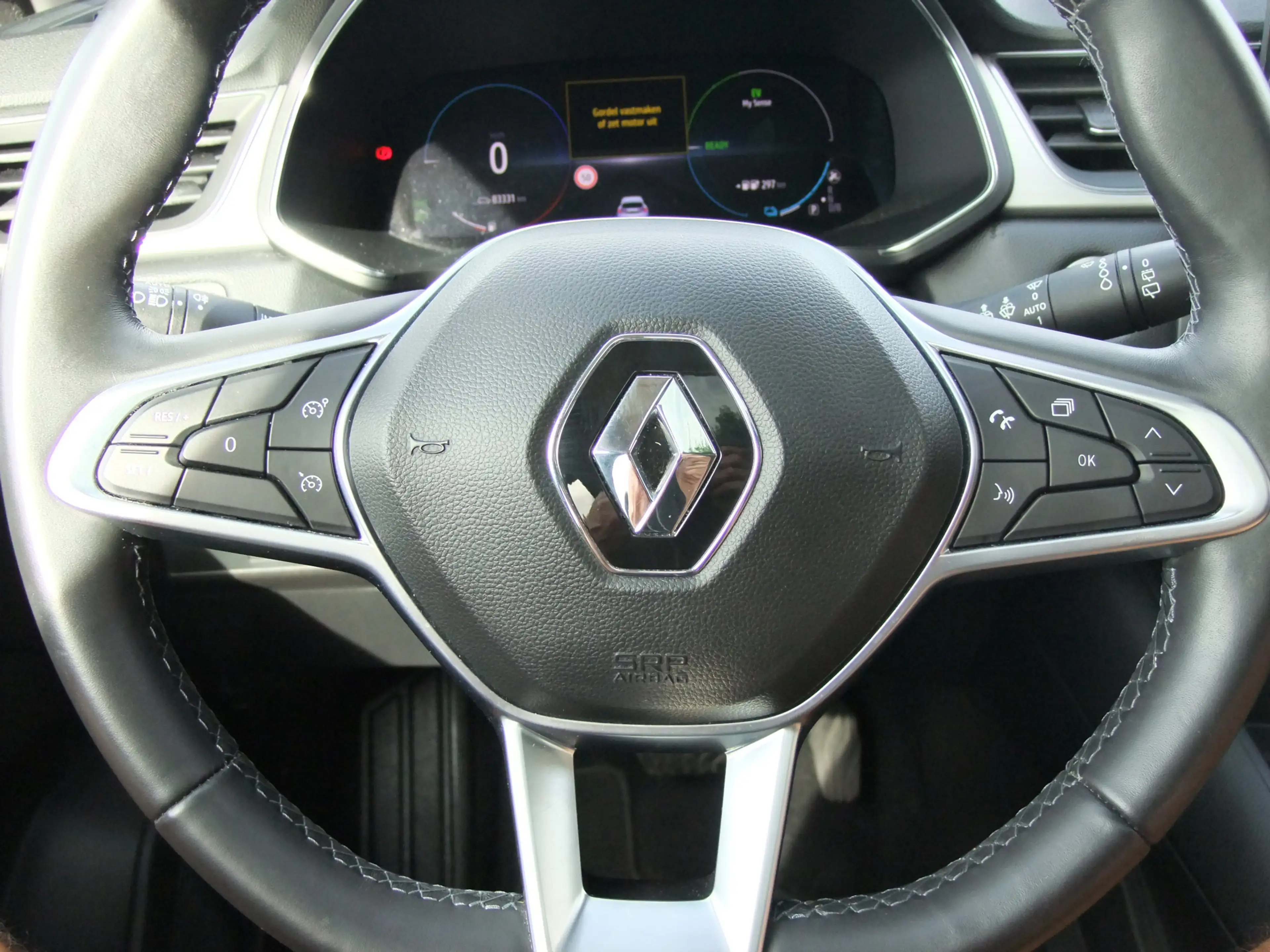 Renault Captur 1.6 E-Tech Plug-in Hybrid 160 Intens , 360 Camera, — photo 24