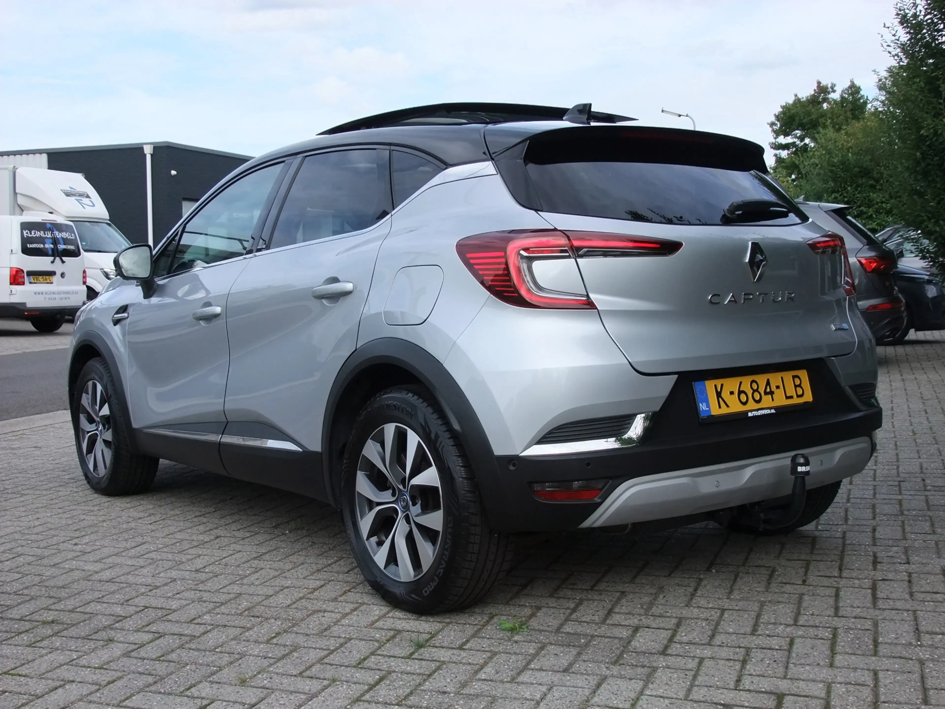 Renault Captur 1.6 E-Tech Plug-in Hybrid 160 Intens , 360 Camera, — photo 4