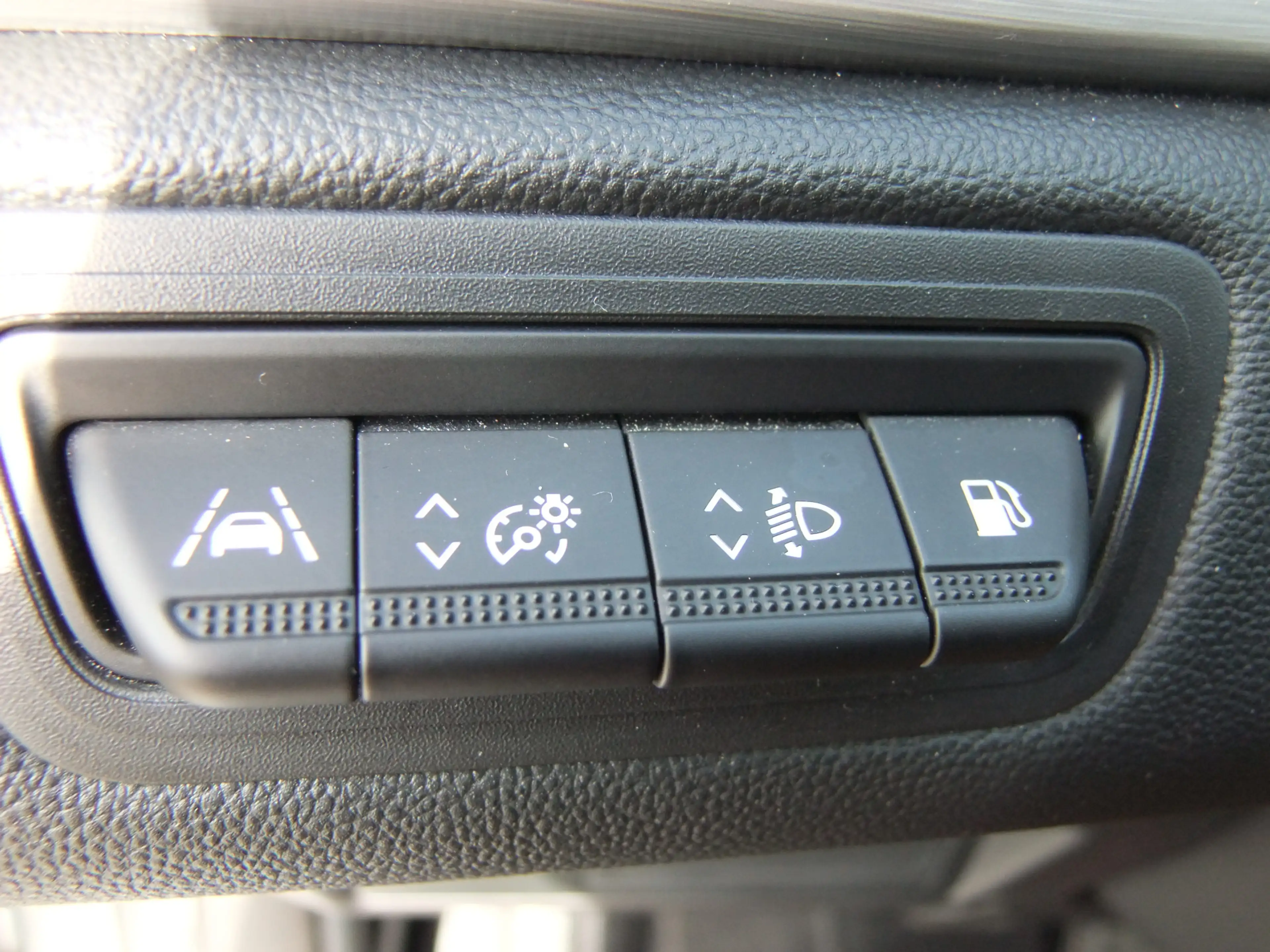 Renault Captur 1.6 E-Tech Plug-in Hybrid 160 Intens , 360 Camera, — photo 26