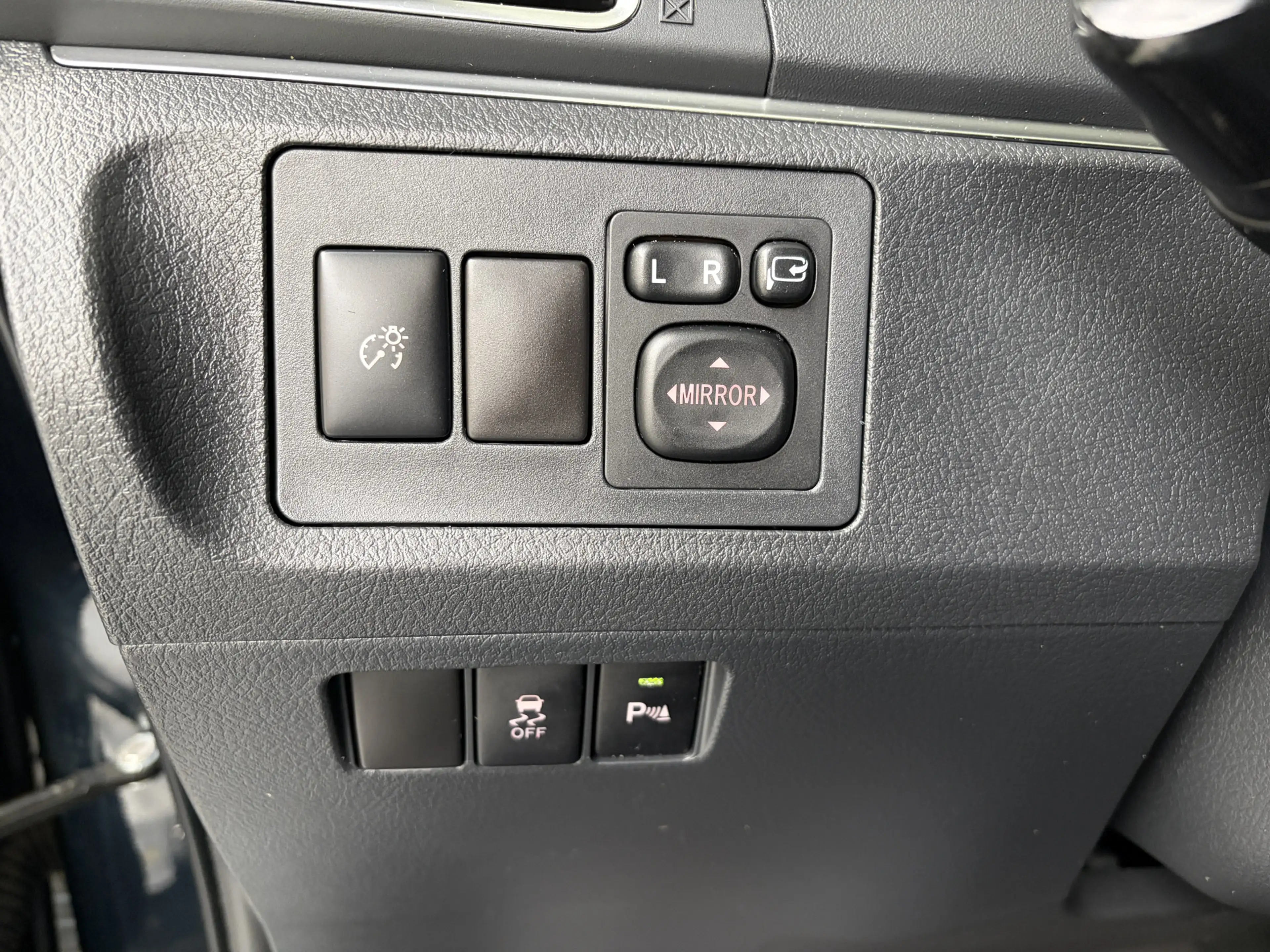Toyota Verso 1.8 VVT-i Business/PDC V+A/CAM/KEY-LESS/LED/XENON/ — photo 18