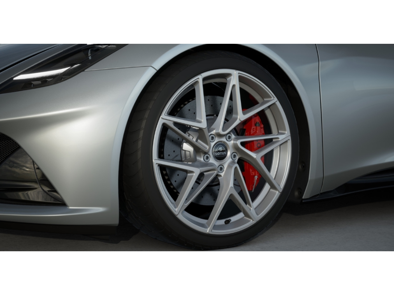 Lotus Emira V6 SE 20'' 15-spoke, Full Black pack — photo 4