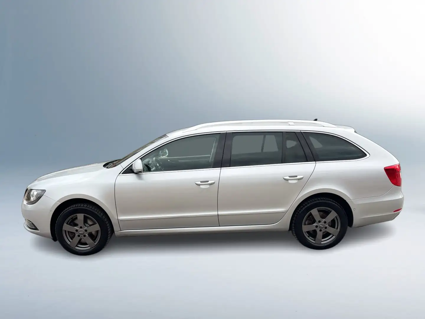 Skoda Superb 4x4 Elegance TDI DSG Silber - 2