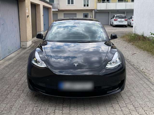 Imagine Tesla Model 3 Model 3 Standard Reichweite Plus Hinterradantrieb
