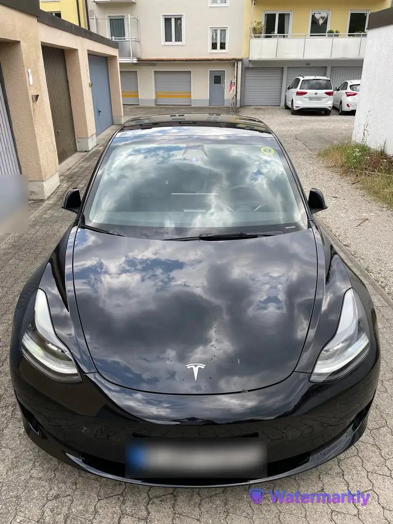 Tesla Model 3 Model 3 Standard Reichweite Plus Hinterradantrieb Schwarz - 2