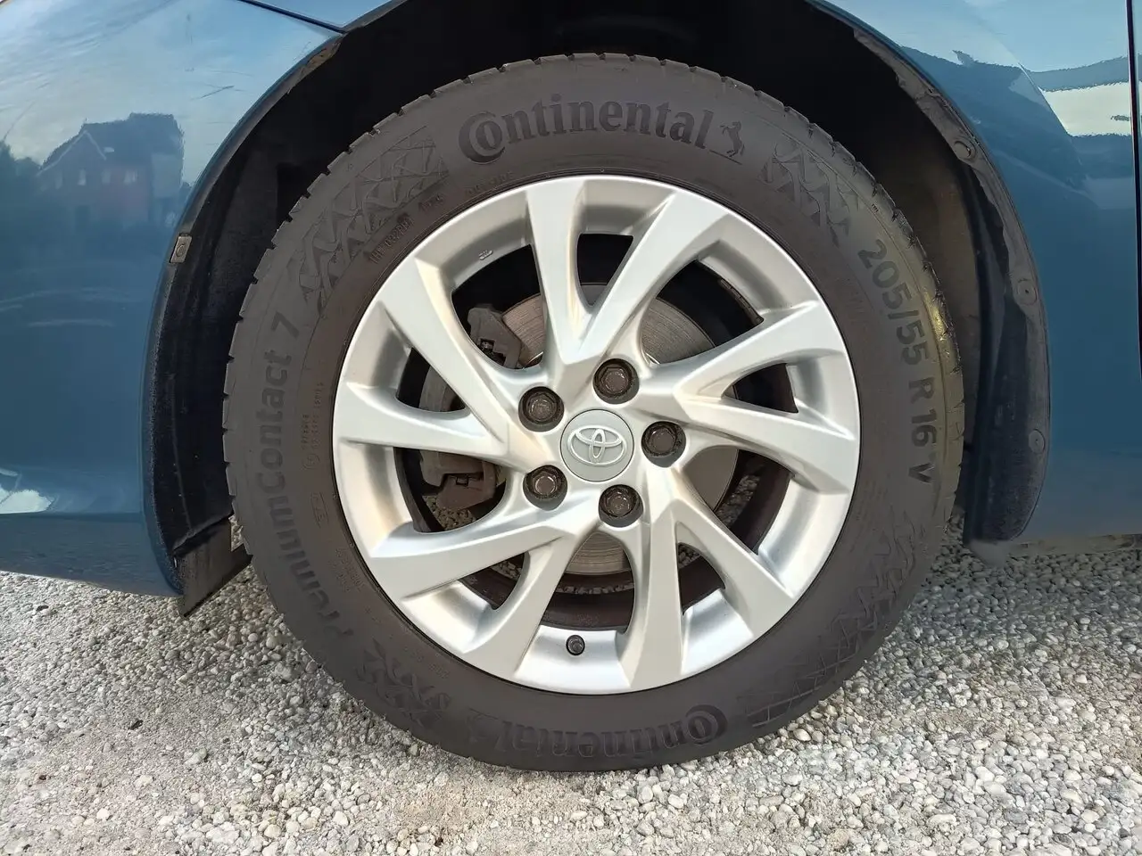 Toyota Auris — photo 28 sur 32