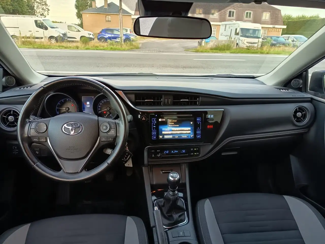 Toyota Auris — photo 7 sur 32