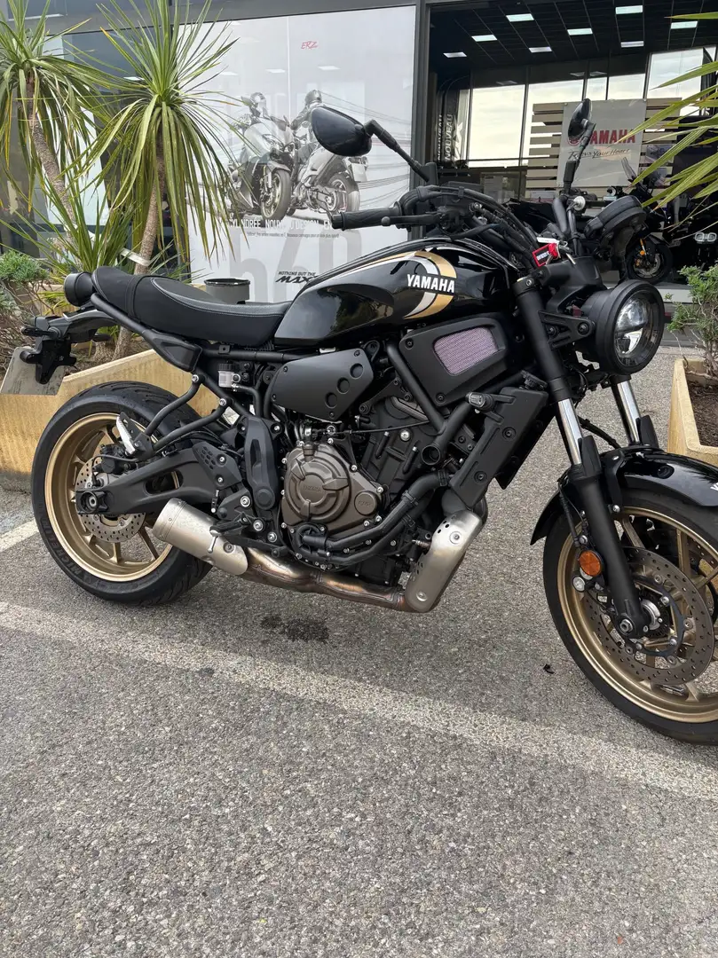 Yamaha XSR 700 - 1