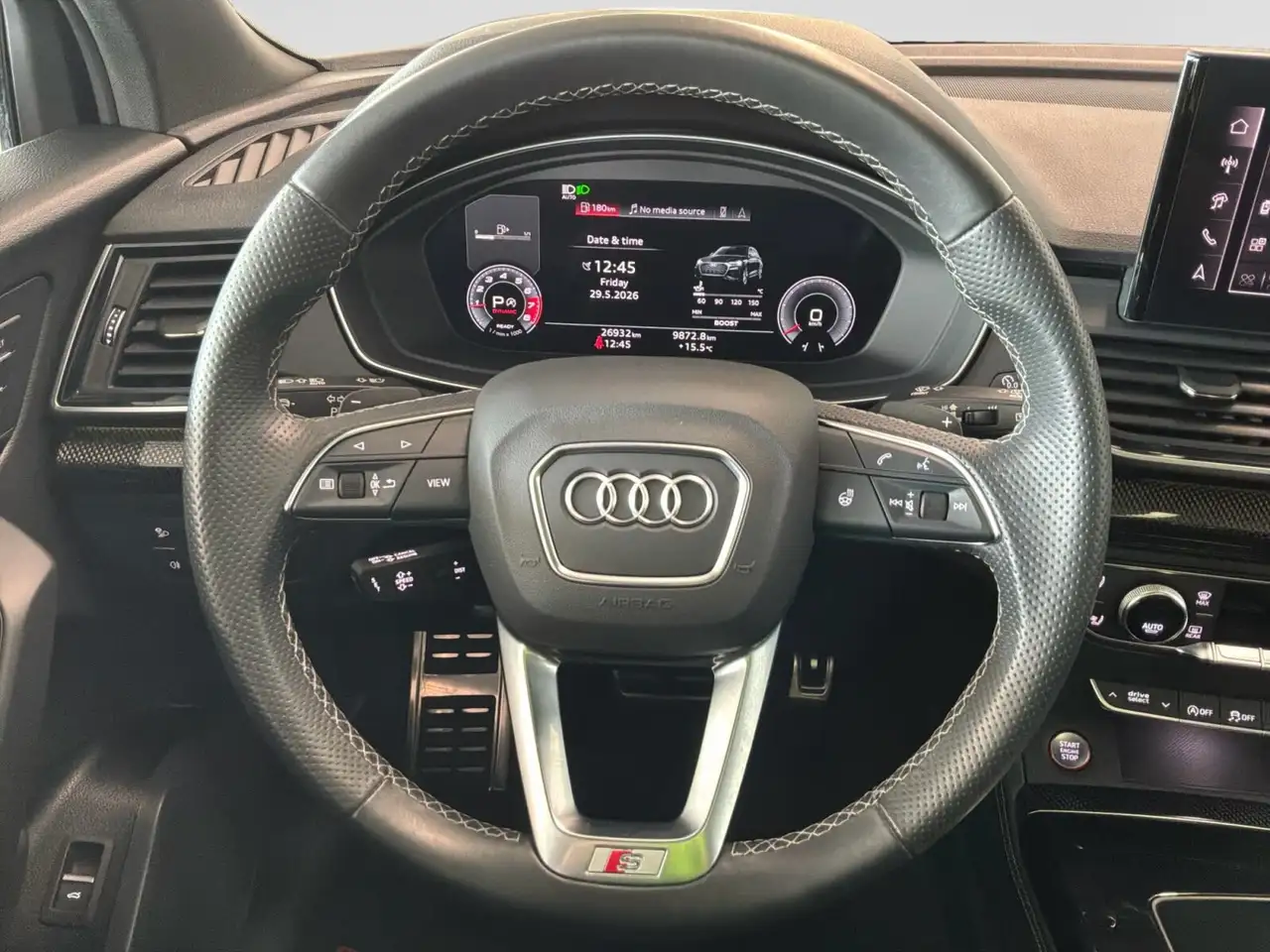 Audi SQ5 снимка Audi SQ5