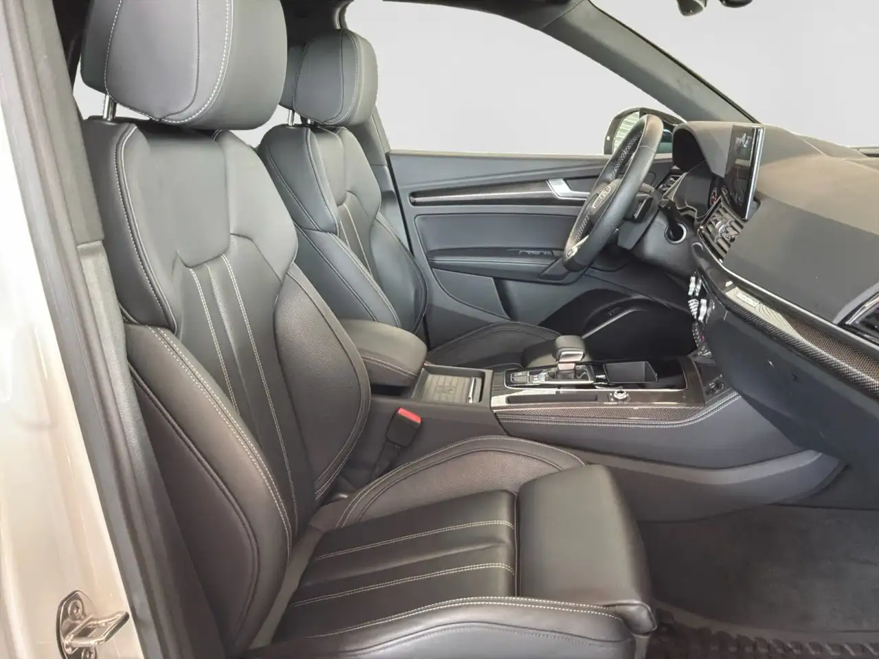Audi SQ5 снимка Audi SQ5