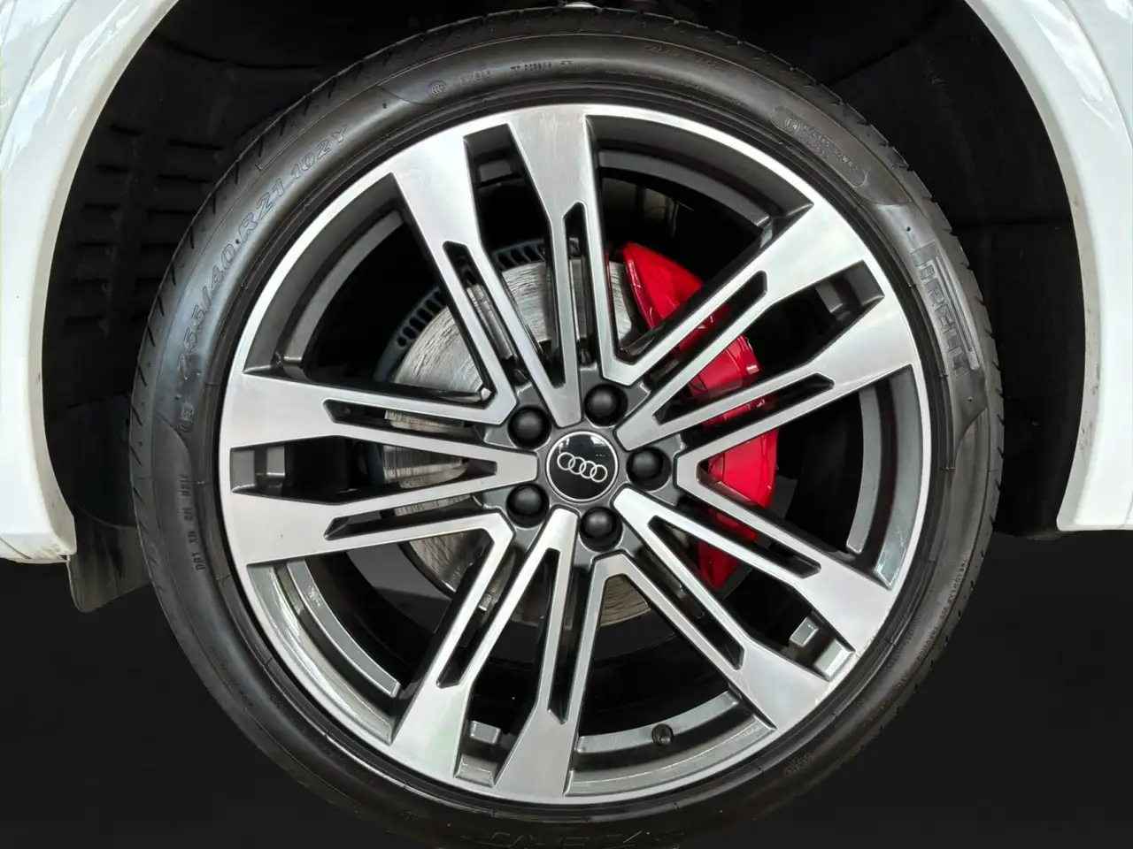 Audi SQ5 снимка Audi SQ5