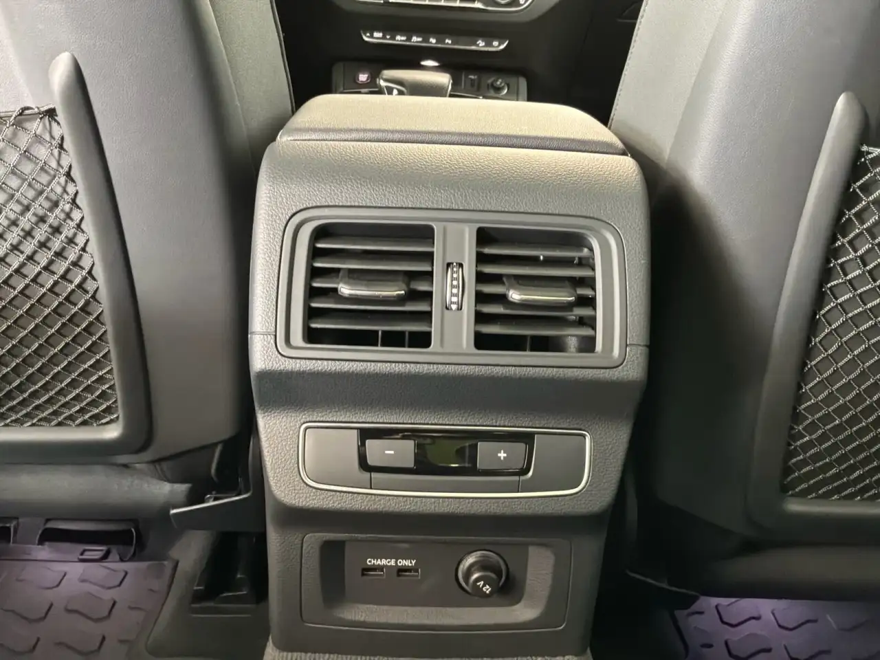 Audi SQ5 снимка Audi SQ5