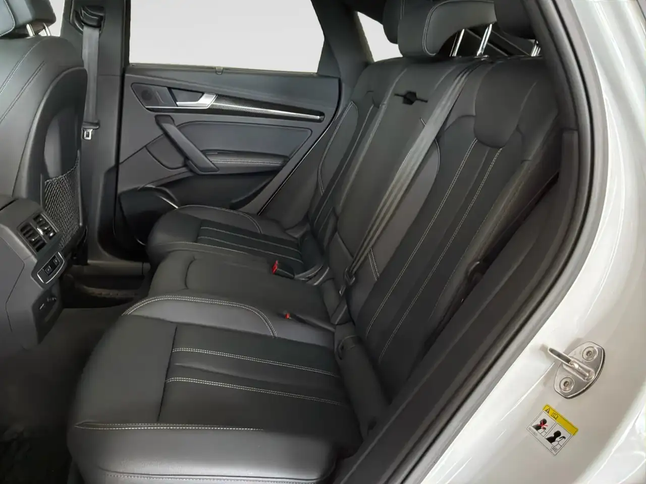 Audi SQ5 снимка Audi SQ5