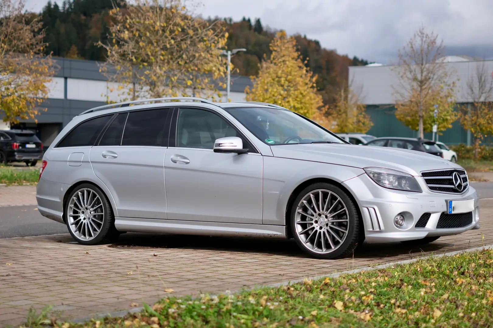 Mercedes-Benz C 63 AMG C 63 AMG T 7G-TRONIC Silber - 2