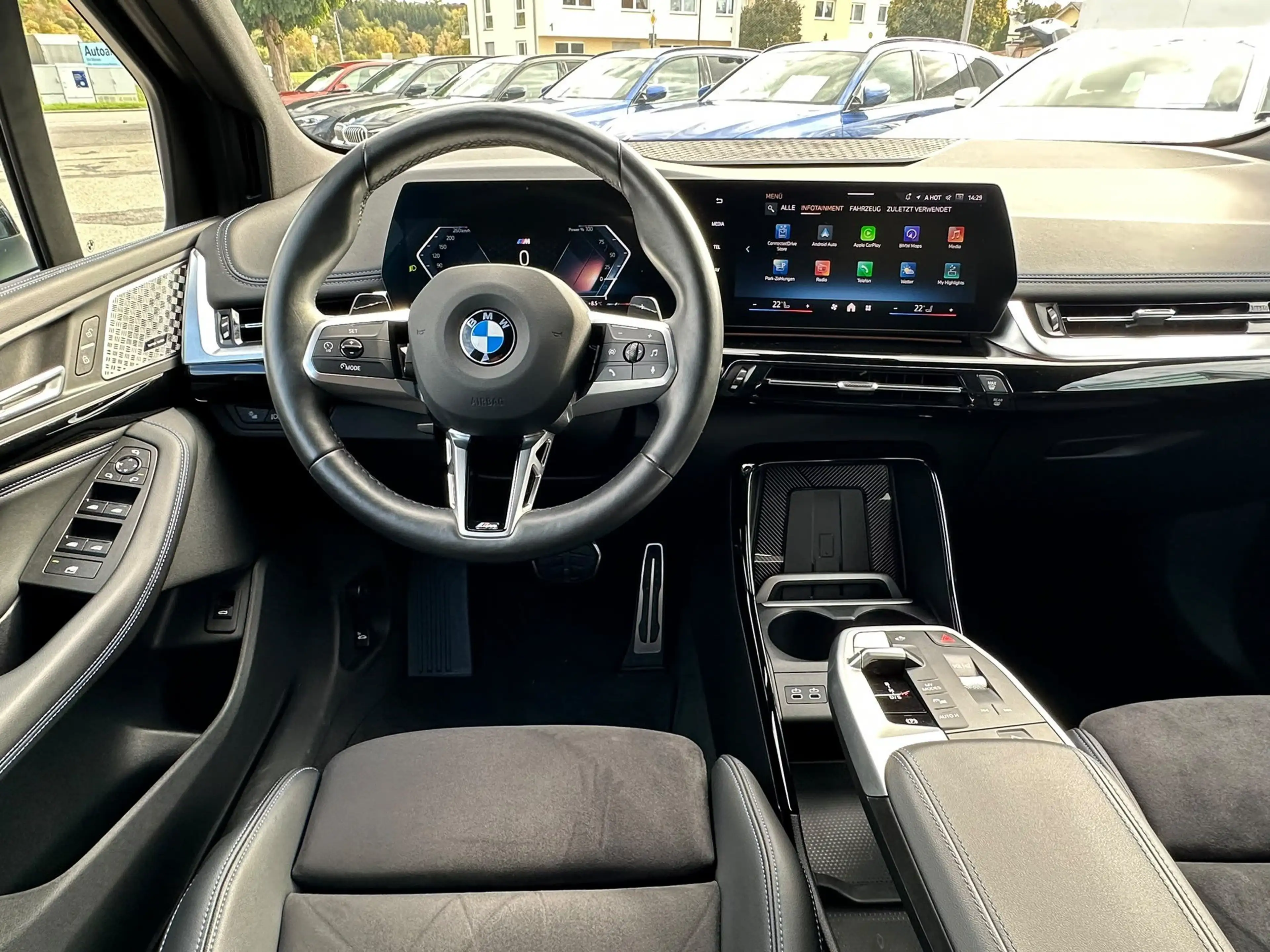 BMW 218 i Active Tourer Aut MSport AHK ACC LED DAB — photo 9