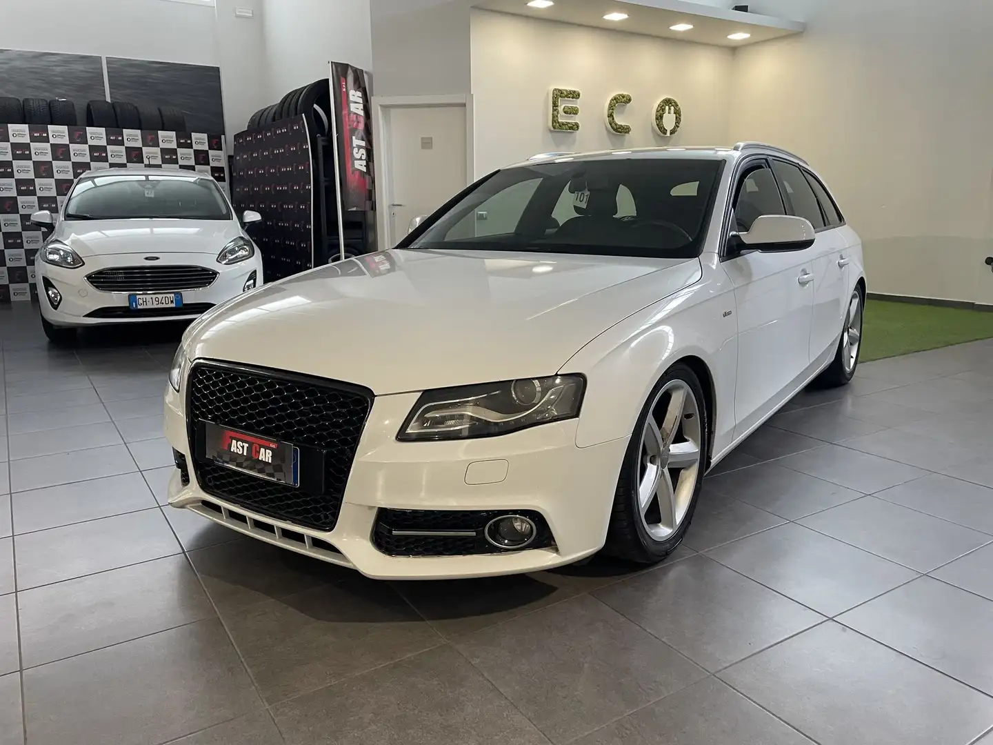 Audi A4 A4 Avant 2.0 TDI 143CV F.AP. multitronic Advanced Weiß - 1