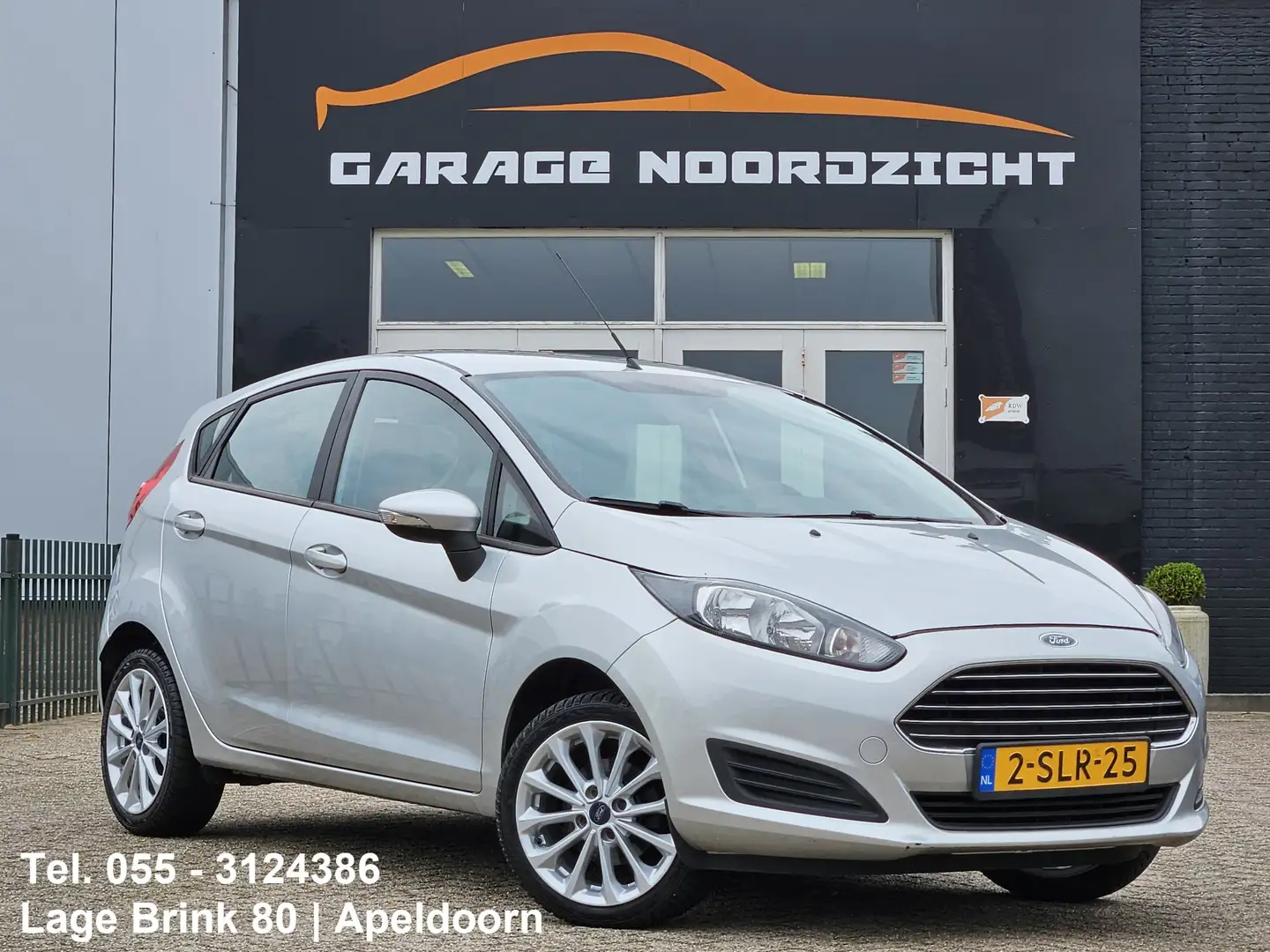 Ford Fiesta 1.0 Style NAVIGATIE|AIRCO|USB&AUX|ELEKTRISCHE PAKK Grijs - 1