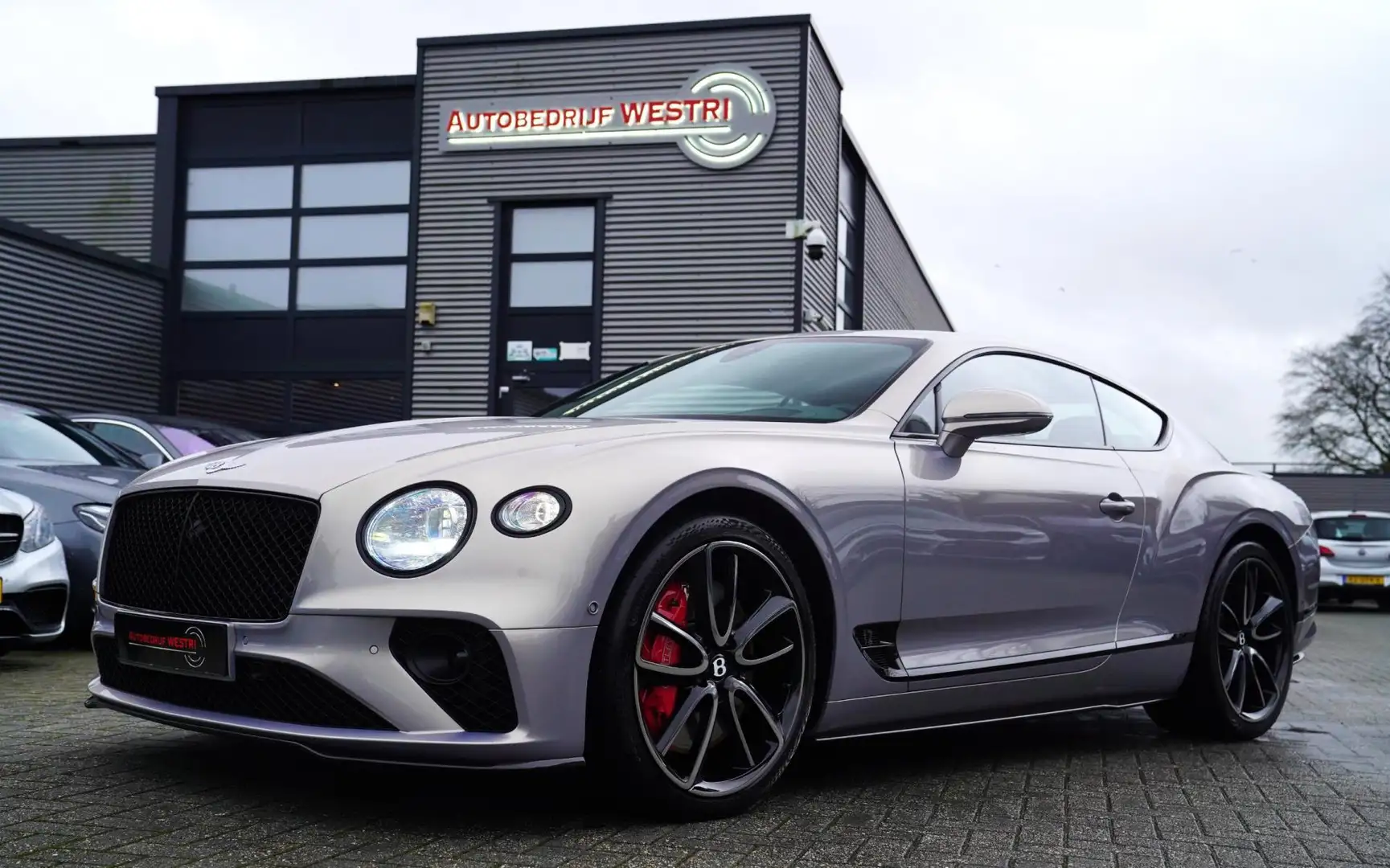 Bentley Continental GT 6.0 W12 | Massage | 360 cam | Swarovski | Carbon P Grijs - 2