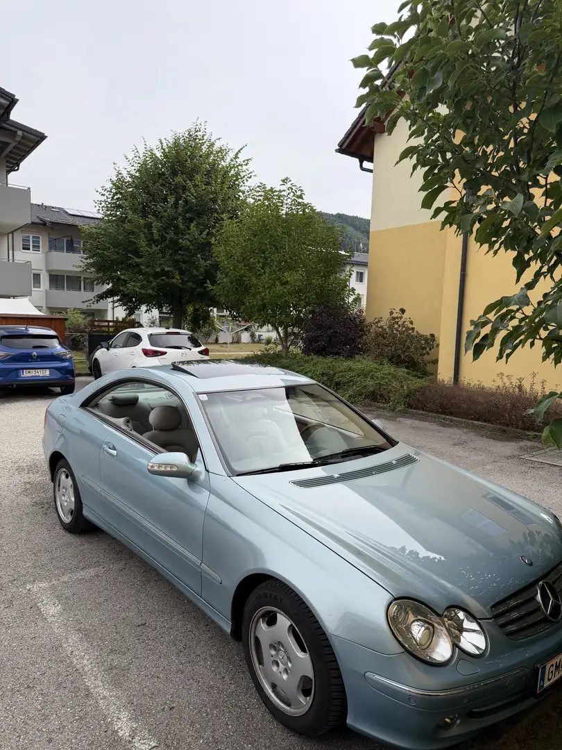 Mercedes-Benz CLK 240 Elegance Aut. Blau - 1