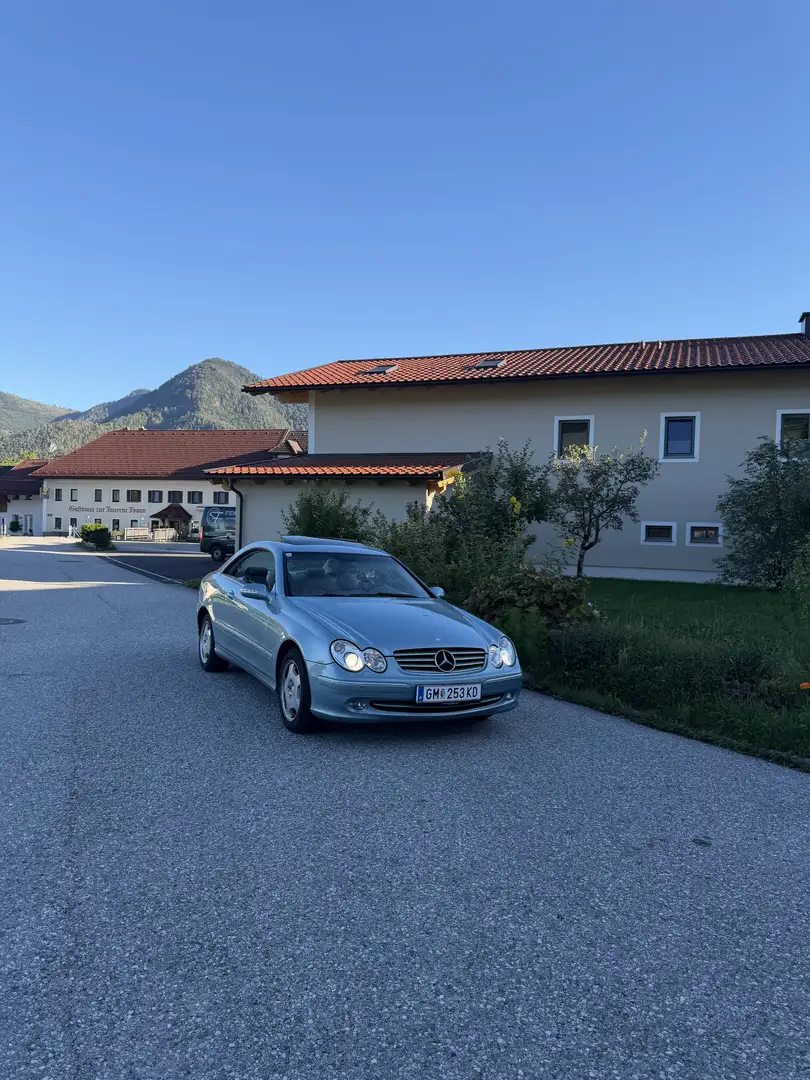 Mercedes-Benz CLK 240 Elegance Aut. Blau - 1