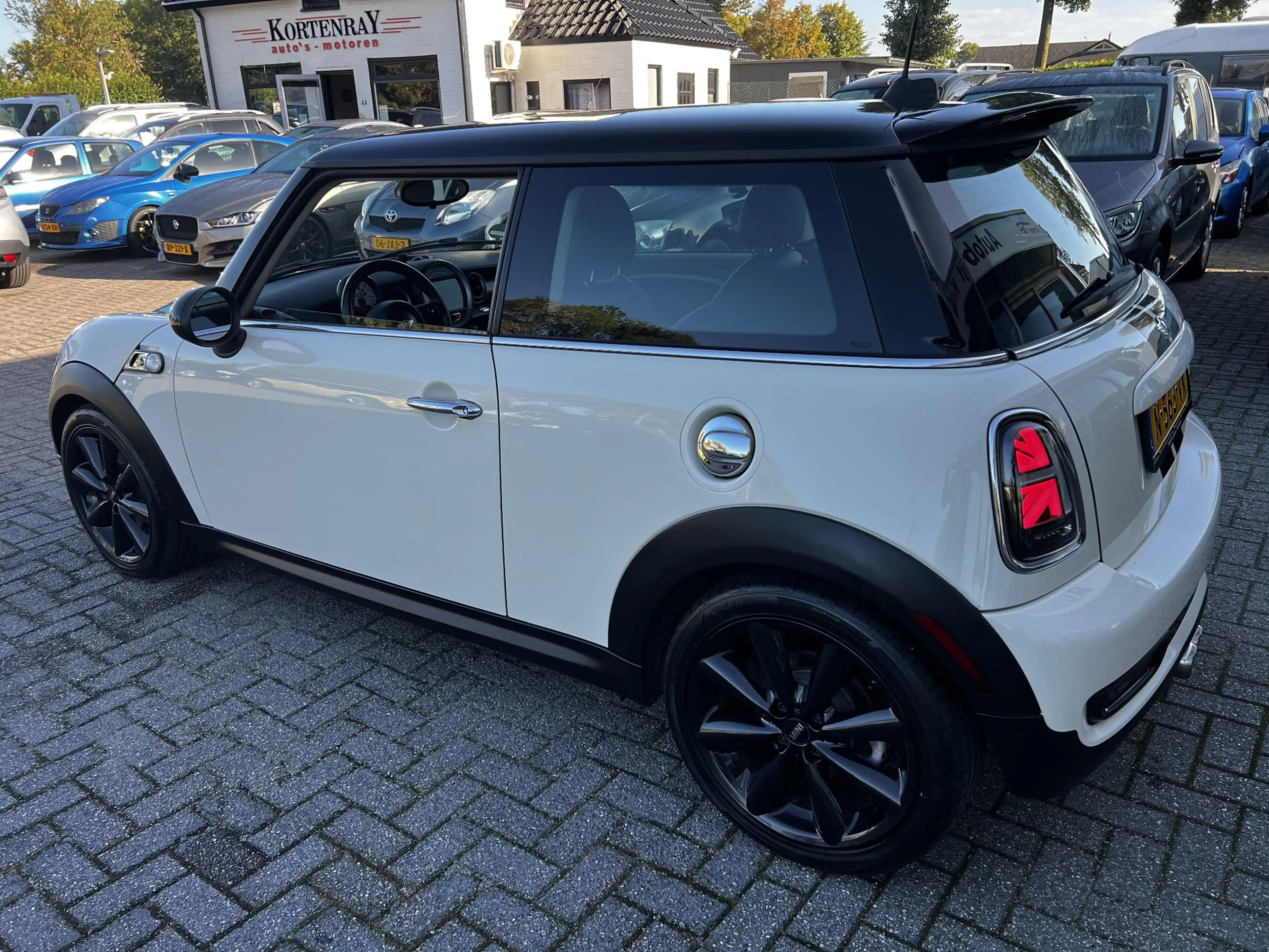 MINI Cooper S 3-Deurs 1.6 Westminster — photo 9