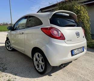 Ford Ka+ allestimento Titanium, 1.2 69 cavalli
