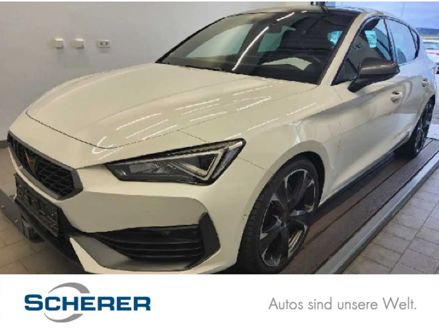 CUPRA Leon VZ 2.0 TSI DSG LED NAVI PANO RFK SHZ Blanc - 1