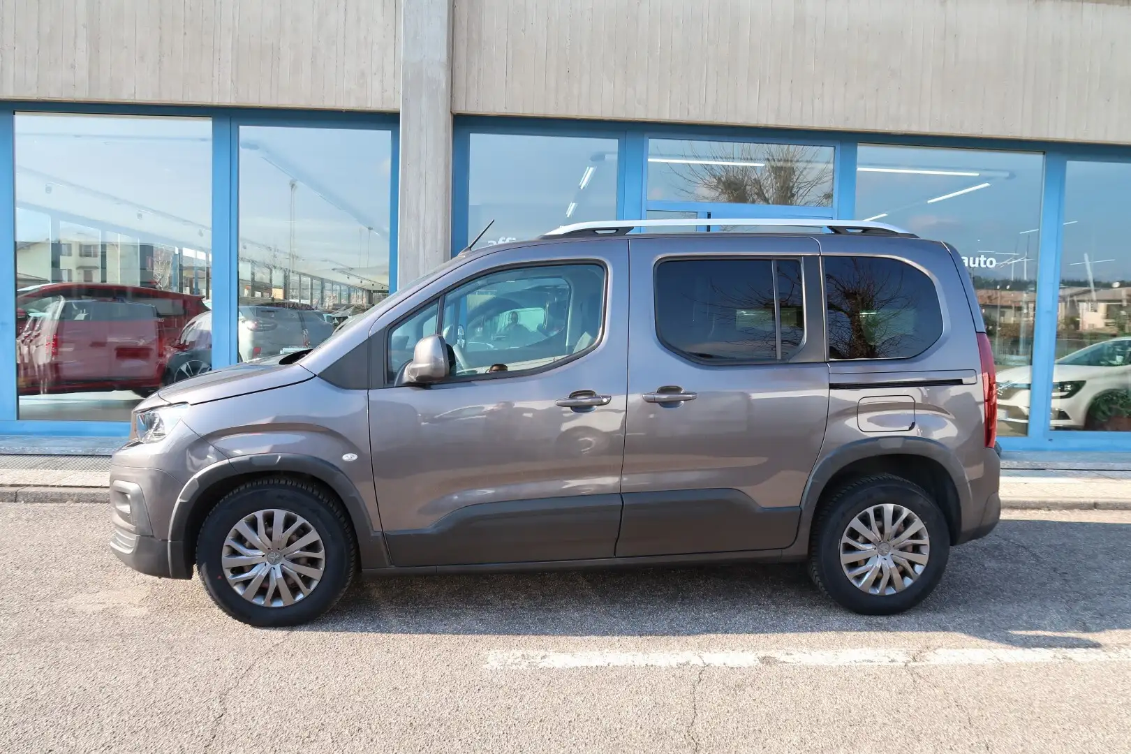 Peugeot Rifter BlueHDi 130 S&S Allure N1 Grigio - 2