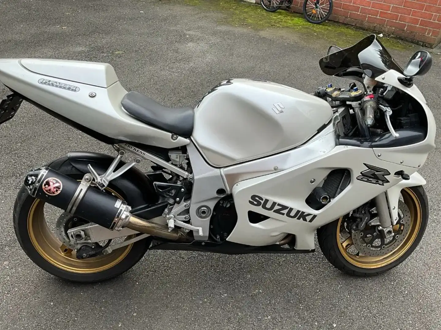 Suzuki GSX-R 600 Alb - 2