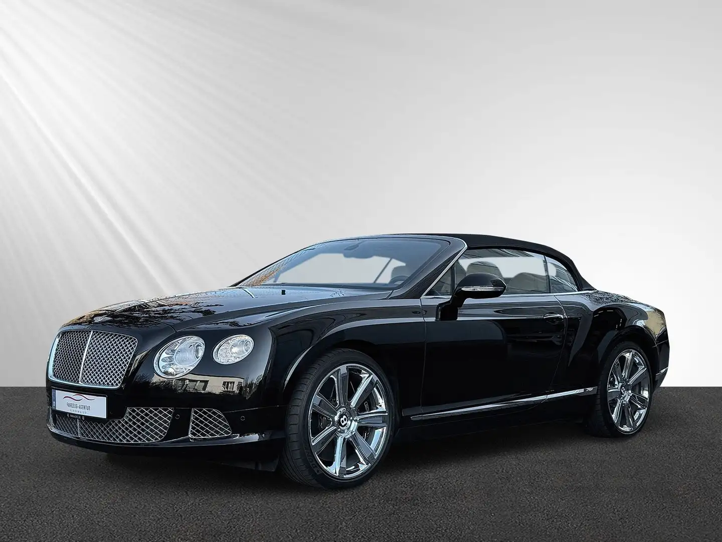 Bentley Continental GTC W12/NAIM/Keramic/21 Zoll/ACC Schwarz - 1