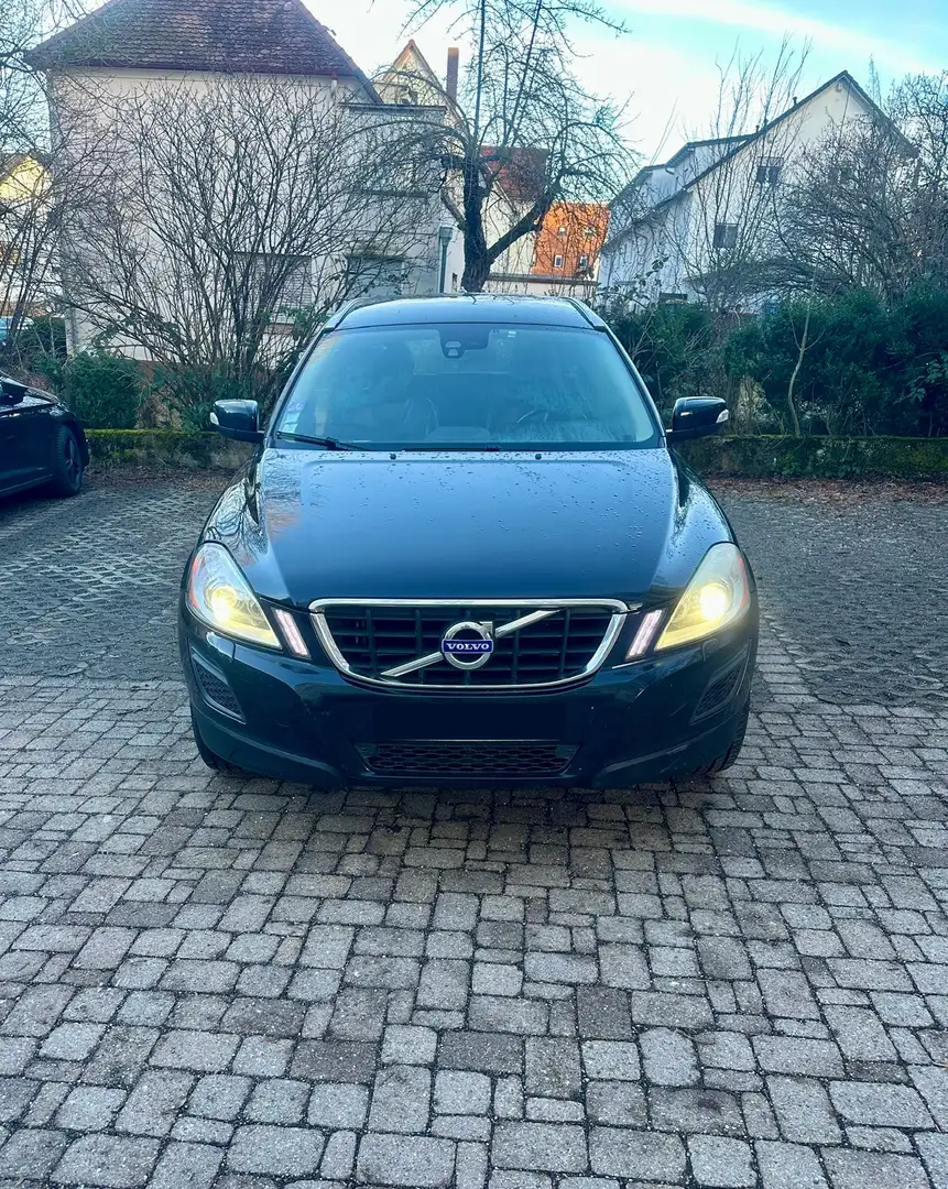 Volvo XC60 2.0T Powershift Momentum - 2