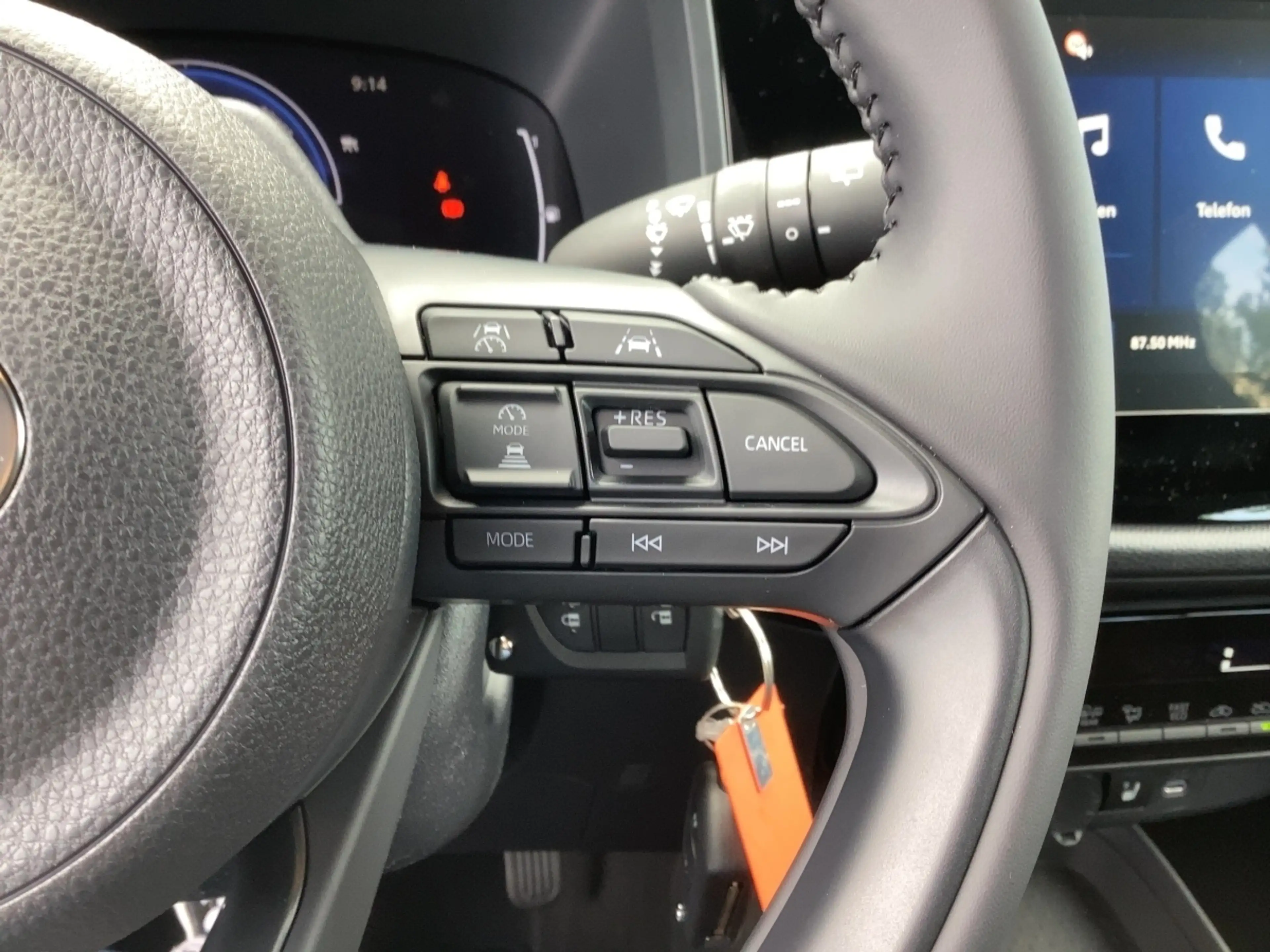 Toyota Aygo X HEV ACTIVE*Sitzheizung *Carplay*Klima* — photo 14