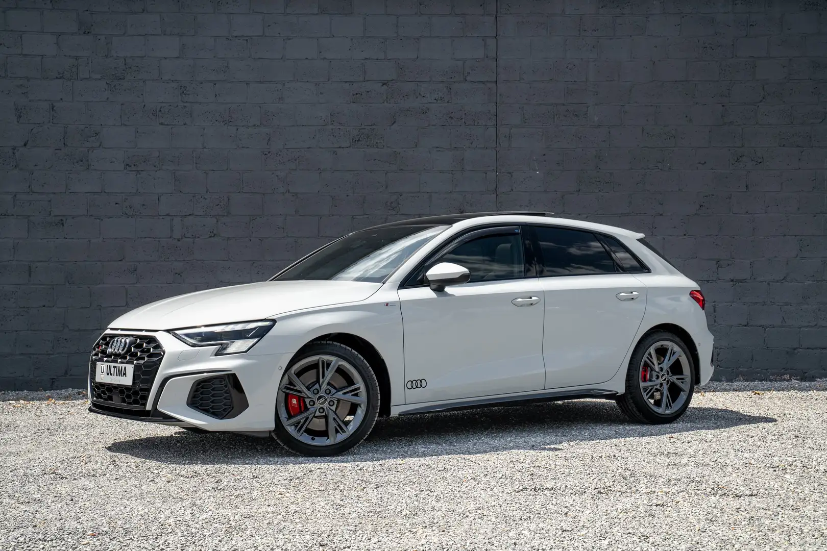 Audi S3 2.0 TFSI AUTOMAAT/NAVI/PANO/MATRIX Biały - 1