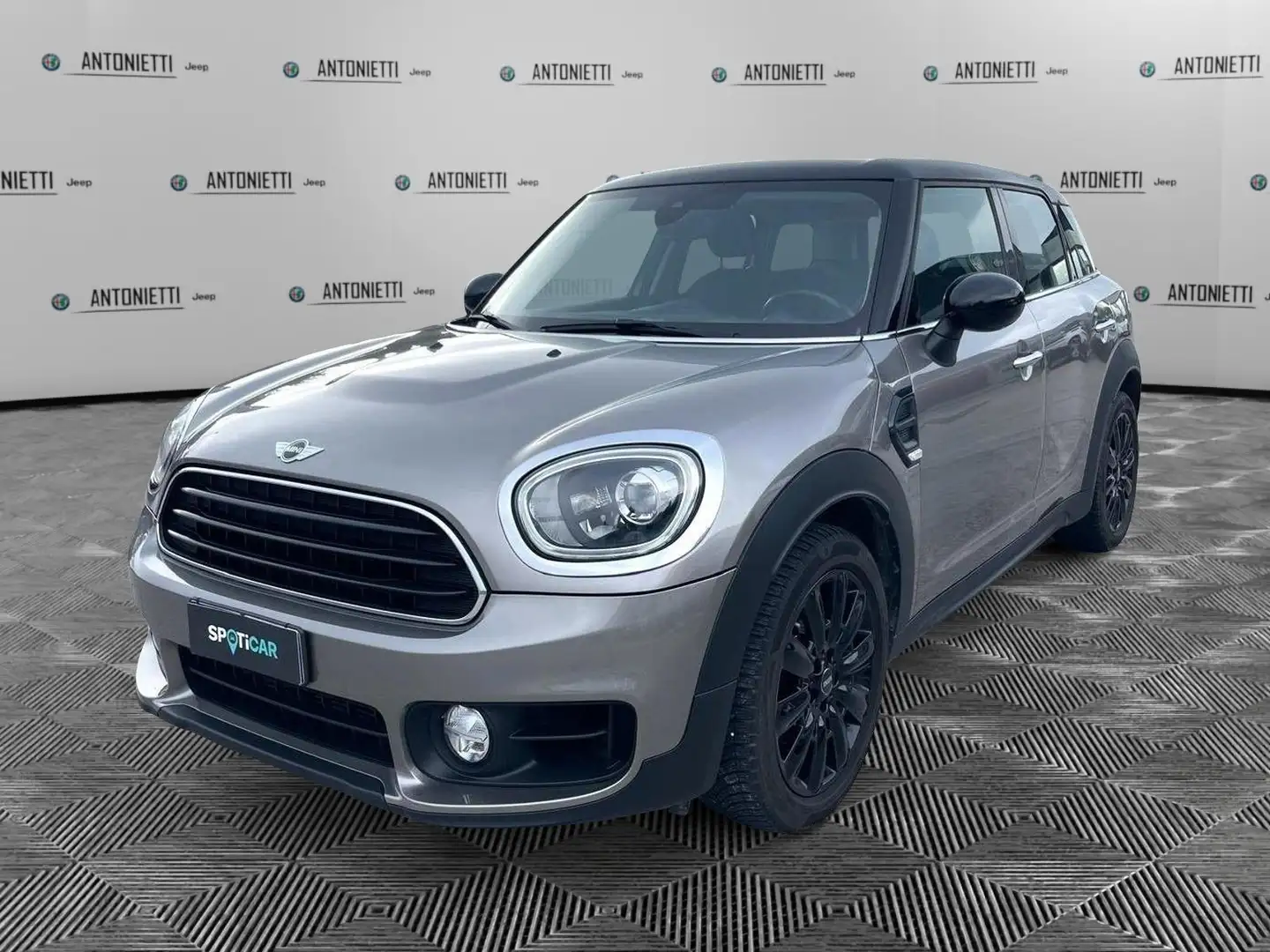 MINI Cooper Countryman Mini 1.5 Cooper Hype Countryman Oro - 1