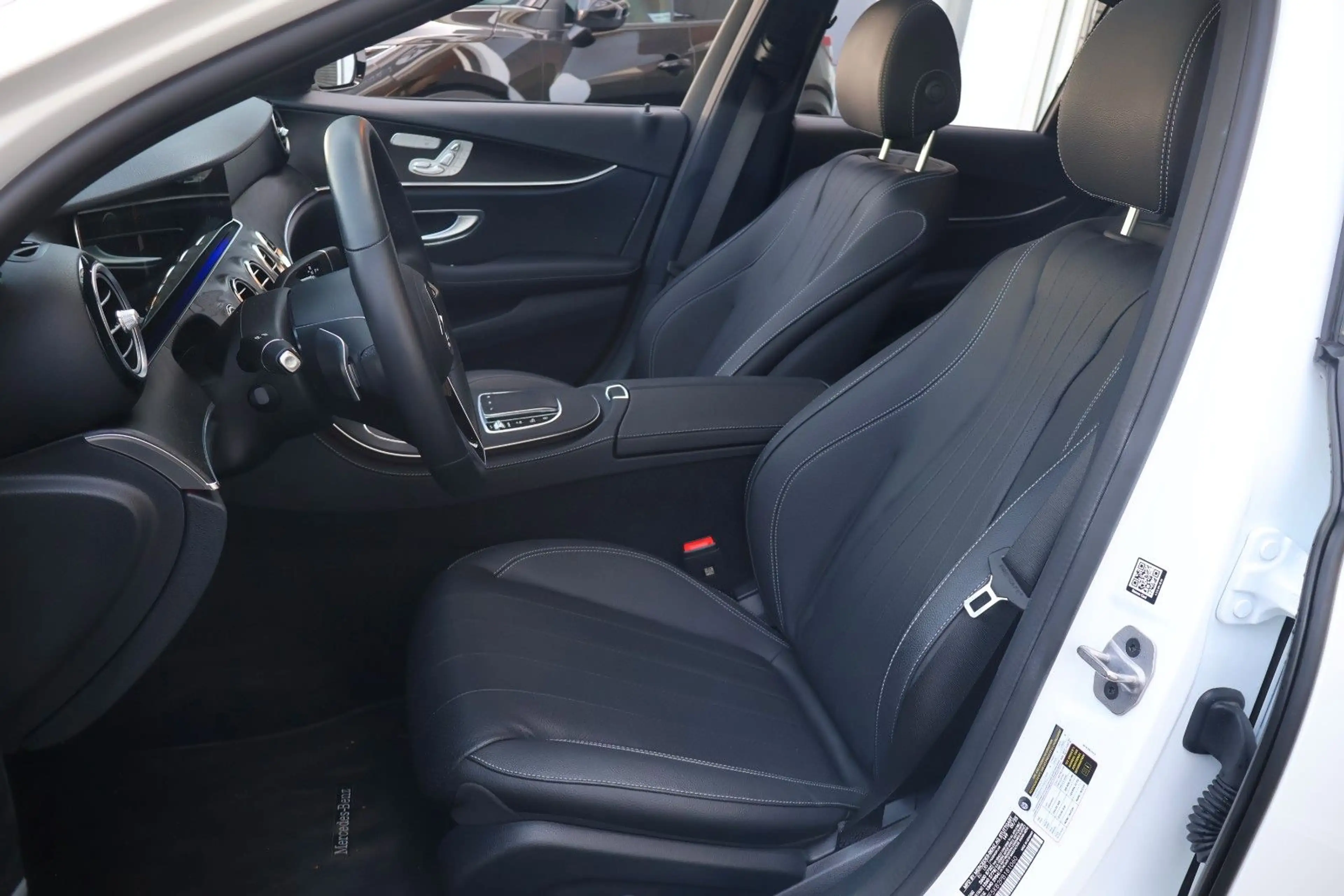 Mercedes-Benz E 450 4MATIC EQ Boost|Mild Hybrid|Burmester|Pano — photo 13